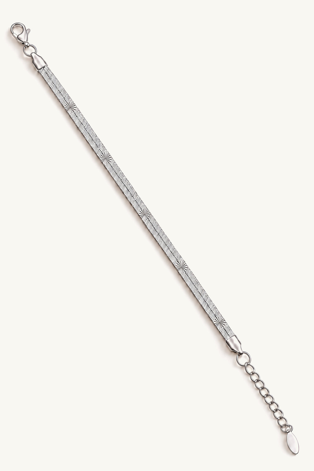APAERZ LINEA Edelstahlarmband mit flacher Kette, fünf dezenten strahlenförmigen Prägungen und Verlängerungskette